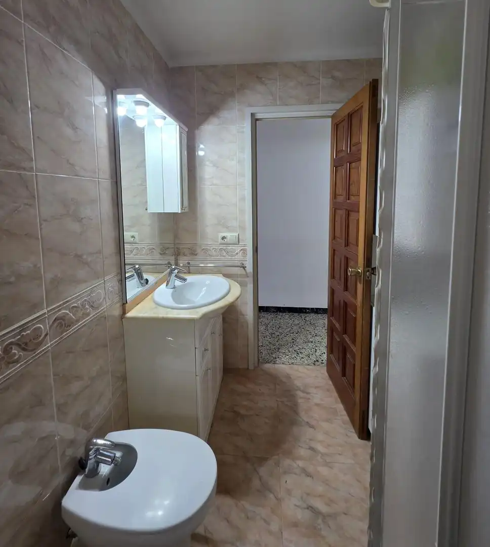 Bathroom of Flat for sale in Salou  with Terrace