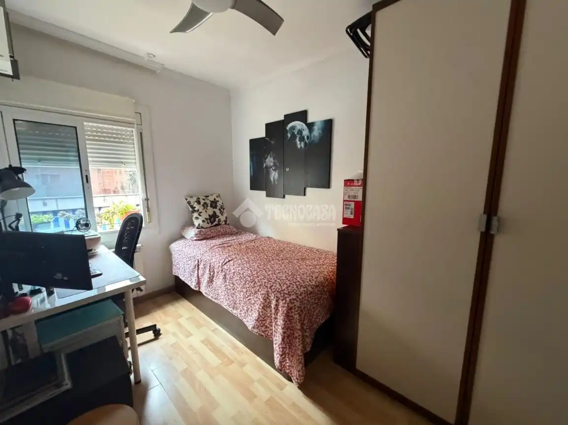 Habitación de Piso en venta en Barcelona con Aire acondicionado, Calefacción y Parquet