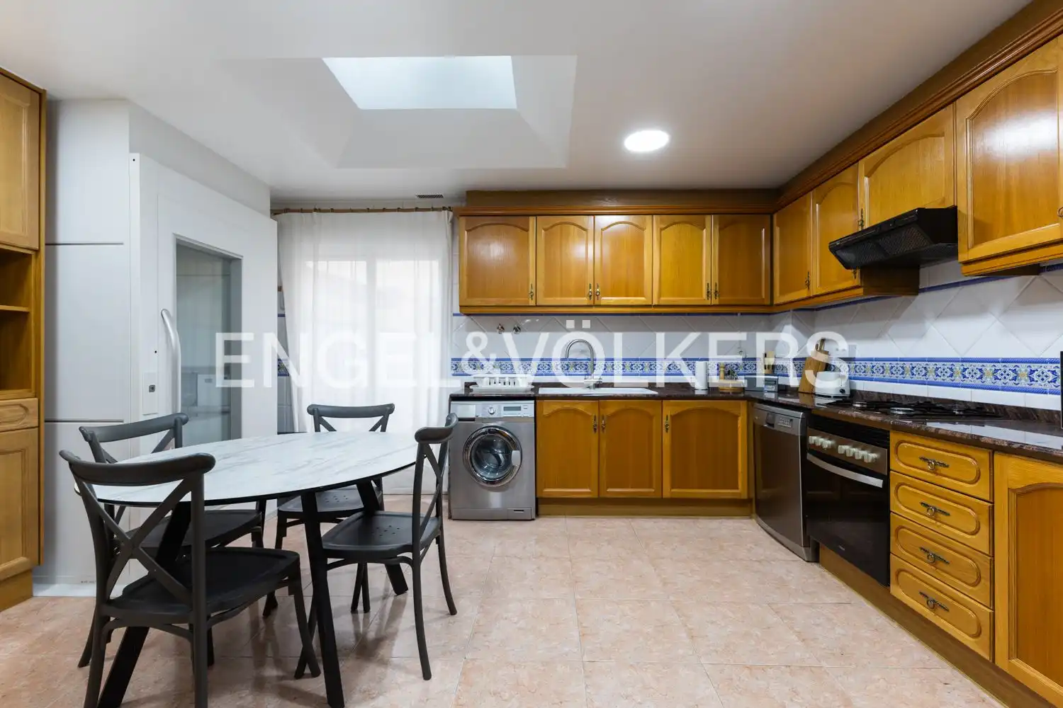 Kitchen of Houses for rent in Valencia  with Air Conditioner, Heating and Terrace