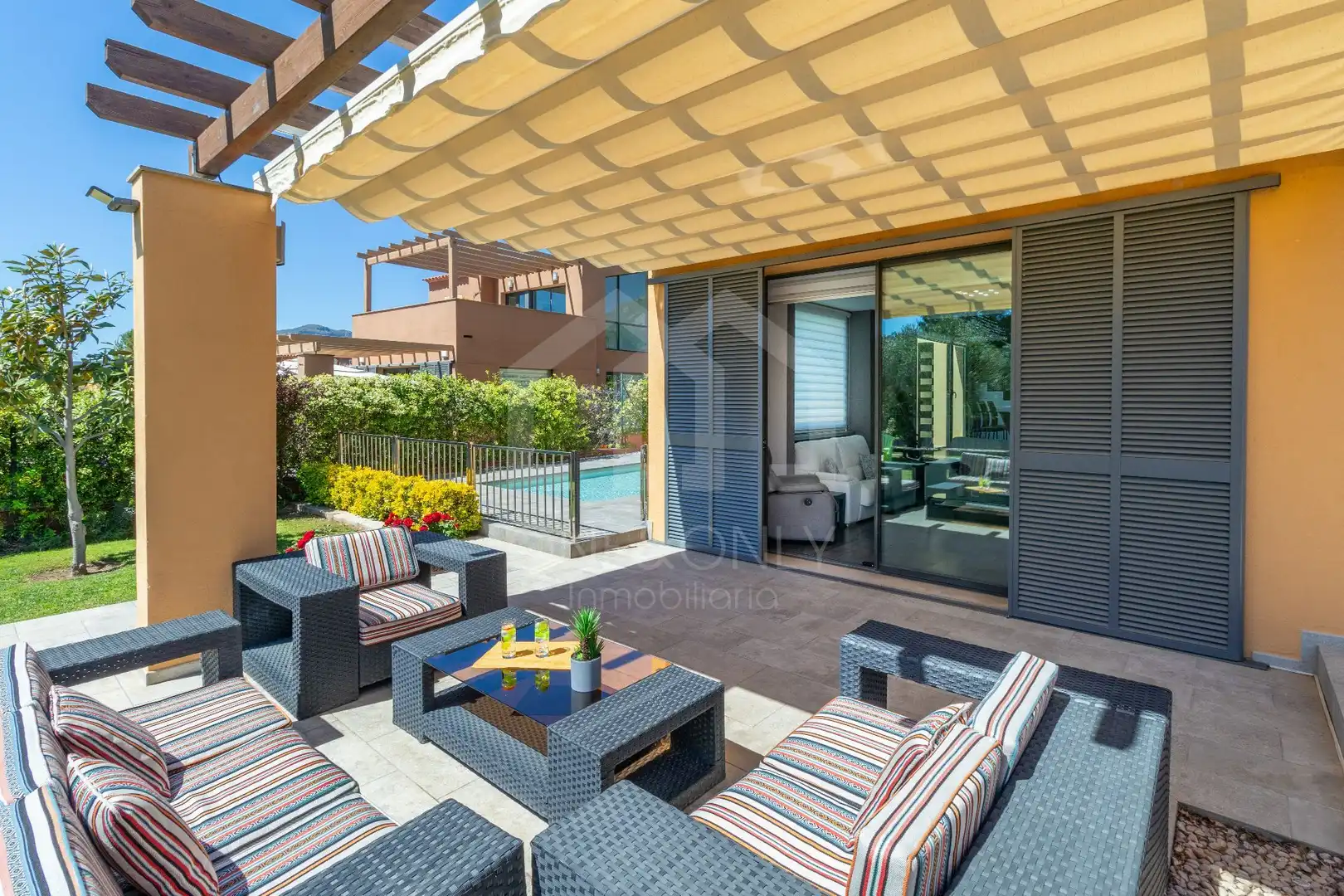 Terraza de Casa o chalet en venta en Mont-roig del Camp con Aire acondicionado, Calefacción y Jardín privado