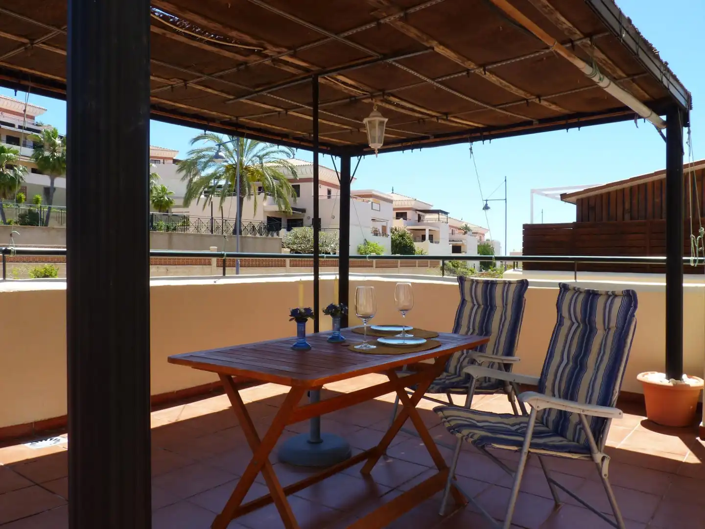 Terrasse von Maisonette zum Verkauf in Vélez-Málaga mit Klimaanlage, Heizung und Privatgarten