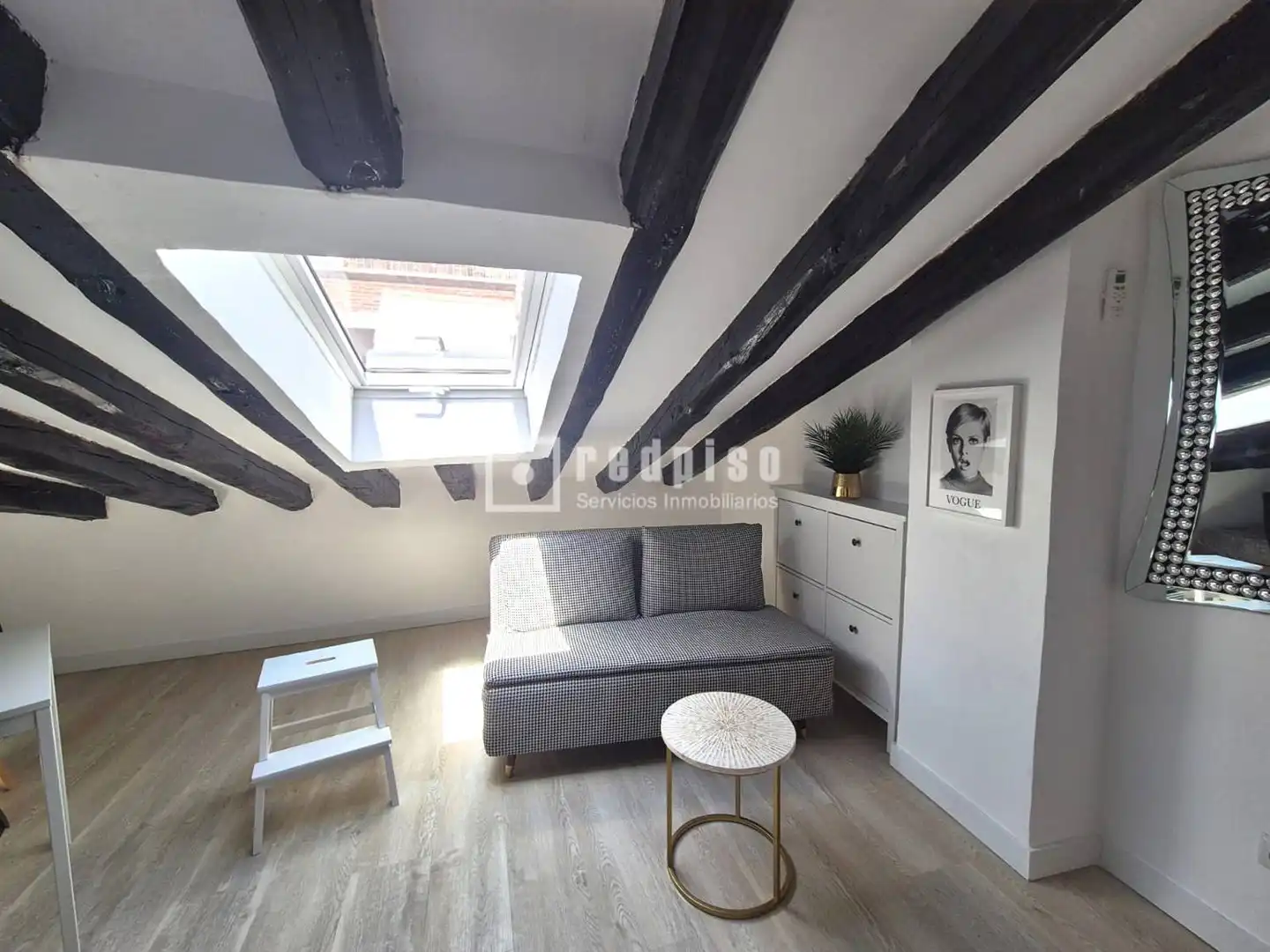 Schlafzimmer von Wohnungen zur Miete in Madrid mit Klimaanlage und Möbliert