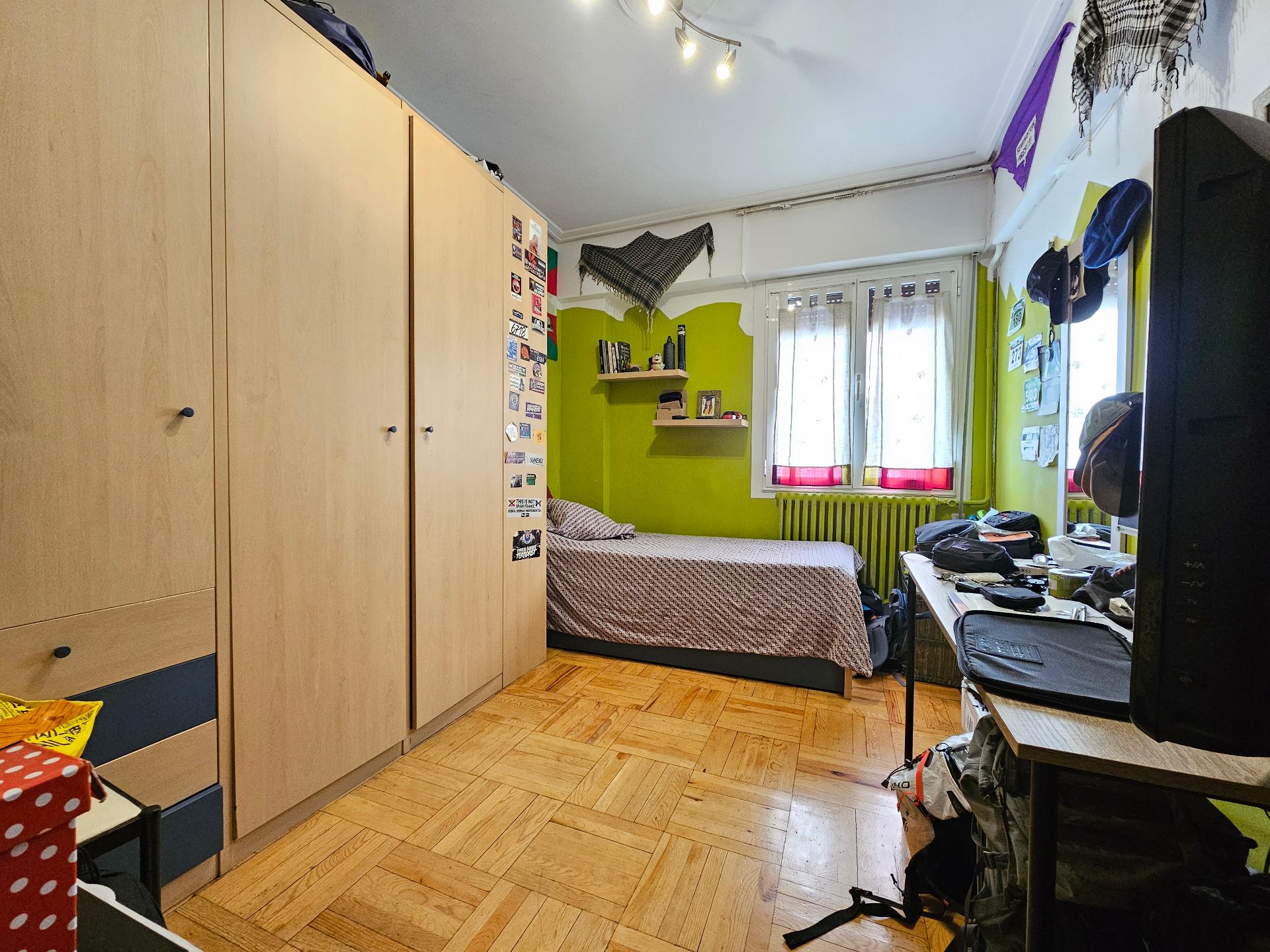 Habitación de Piso en venta en Vitoria - Gasteiz con Calefacción, Parquet y Trastero