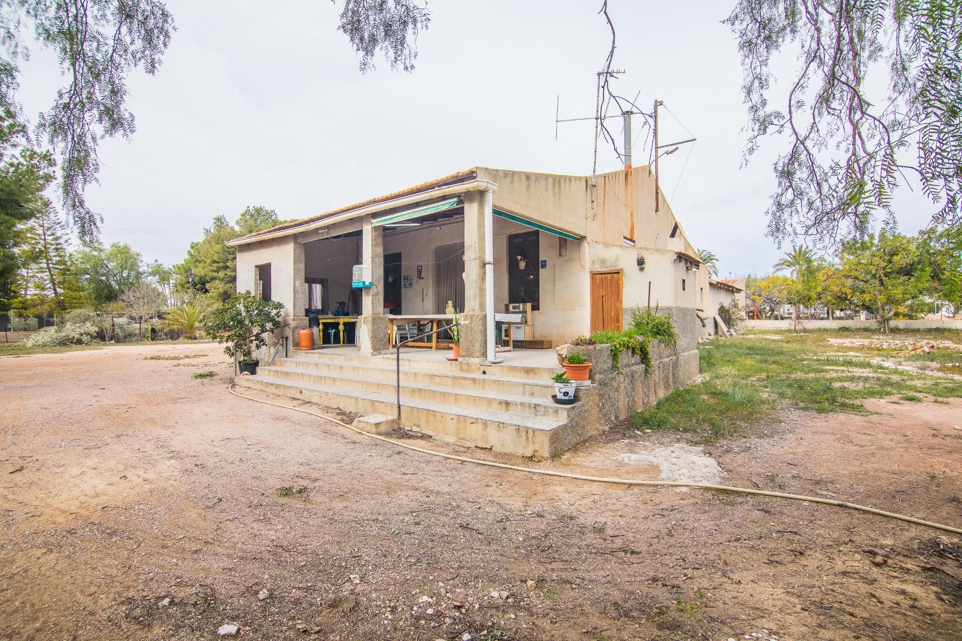 Exterior view of House or chalet for sale in Elche / Elx  with Private garden and Storage room