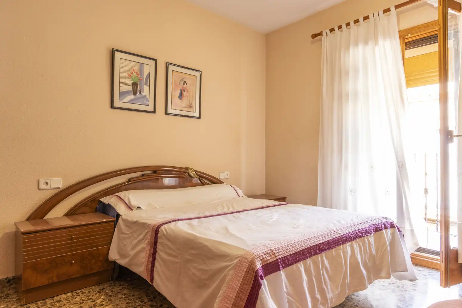 Bedroom of Houses for sale in Valencia  with Heating, Terrace and Storage room