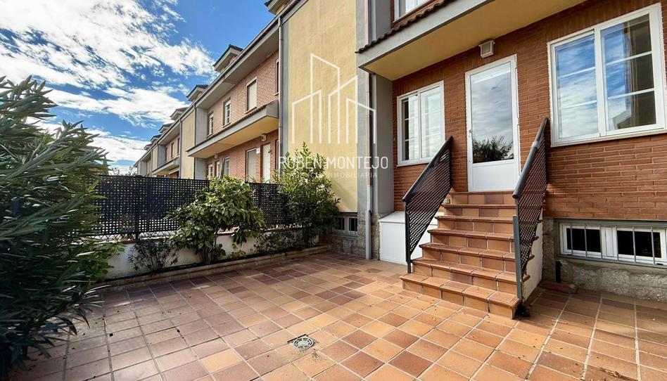 Foto 1 de Casa adosada en venda a Los Nardos, Terradillos, Salamanca