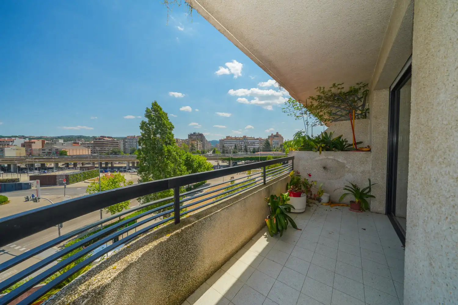 Terraza de Piso en venta en Girona con Calefacción, Parquet y Terraza