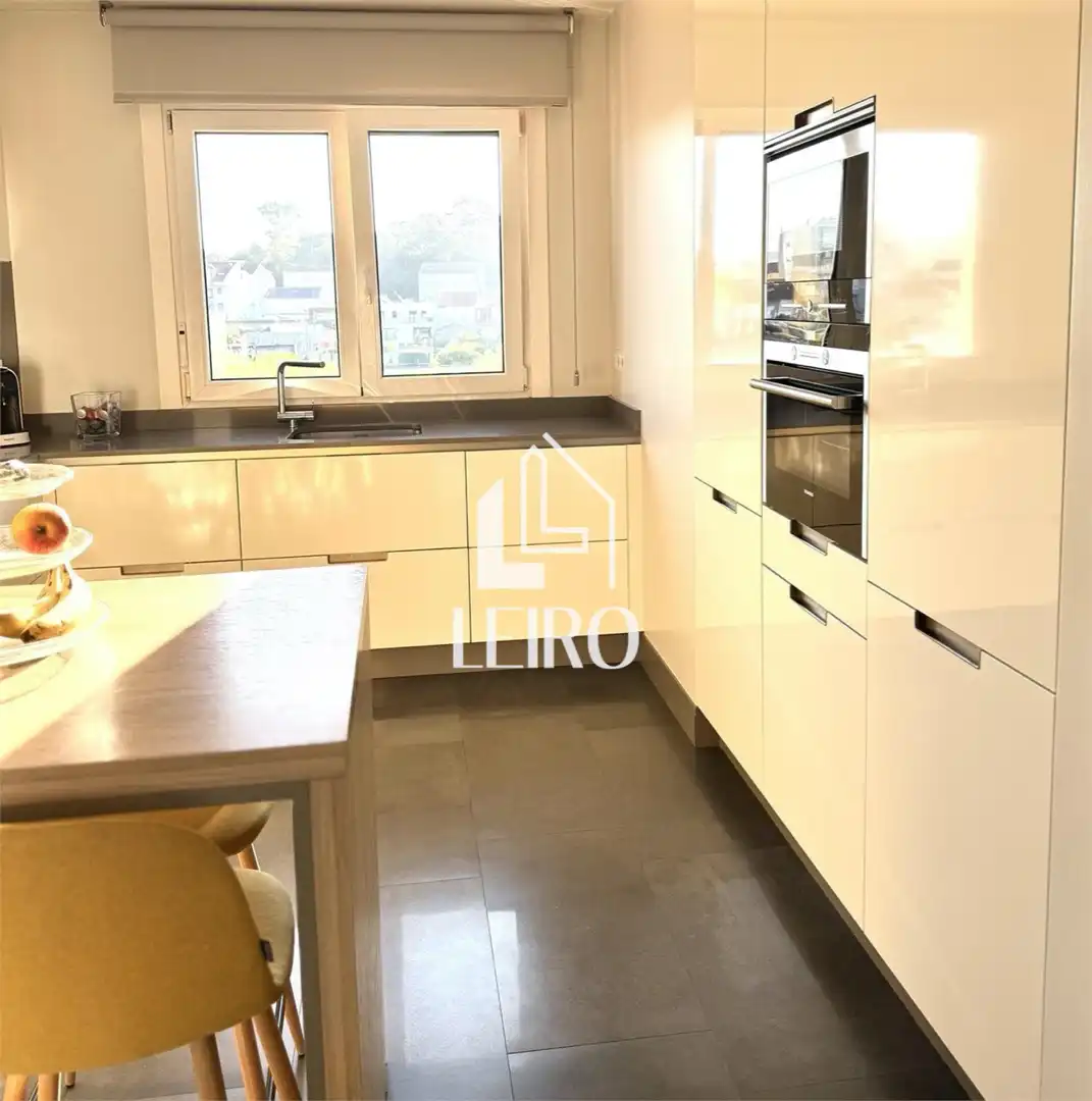 Cocina de Dúplex en venta en Cambados con Calefacción, Trastero y Amueblado