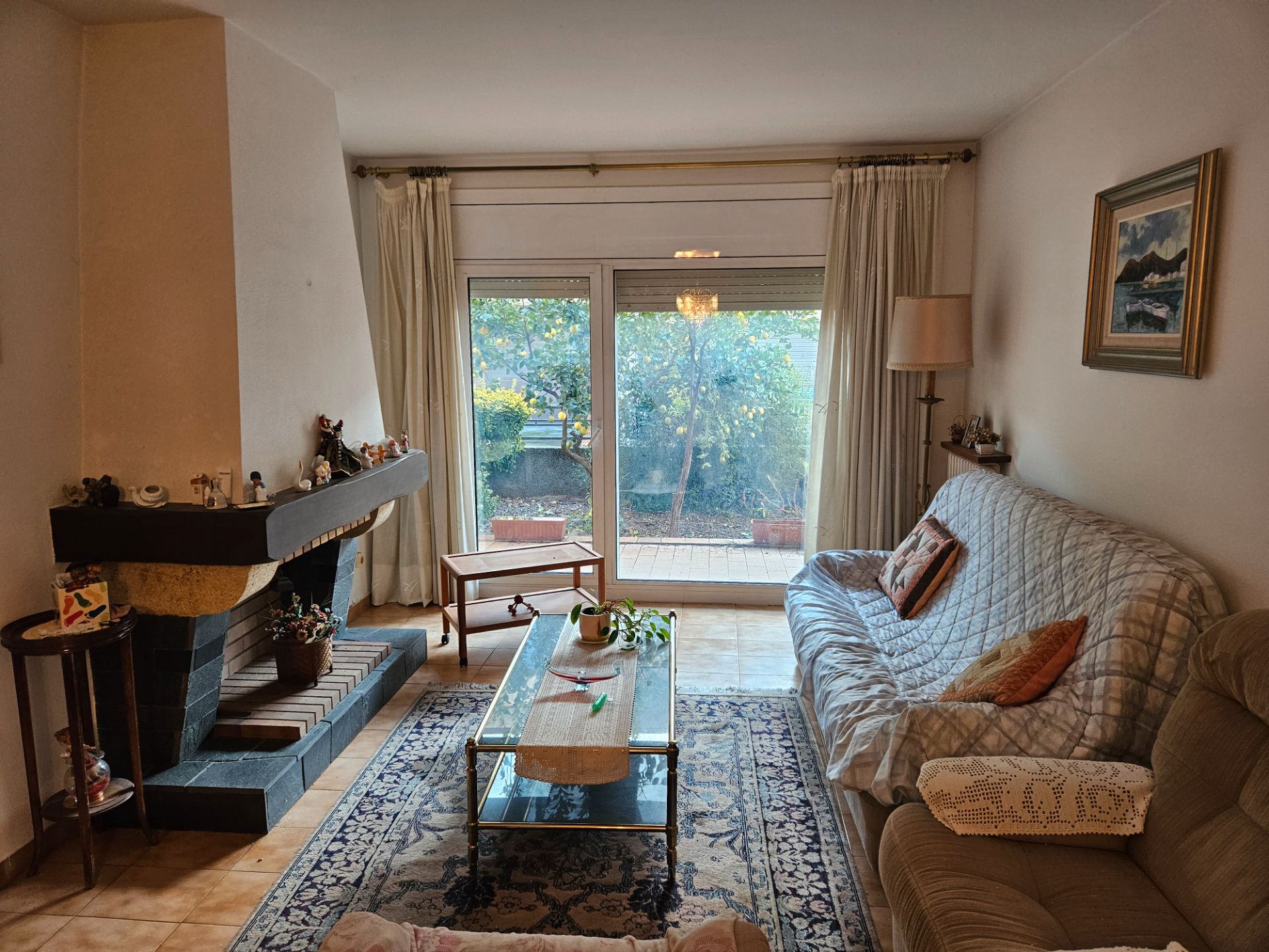 Living room of Single-family semi-detached for sale in Figueres  with Heating, Private garden and Terrace