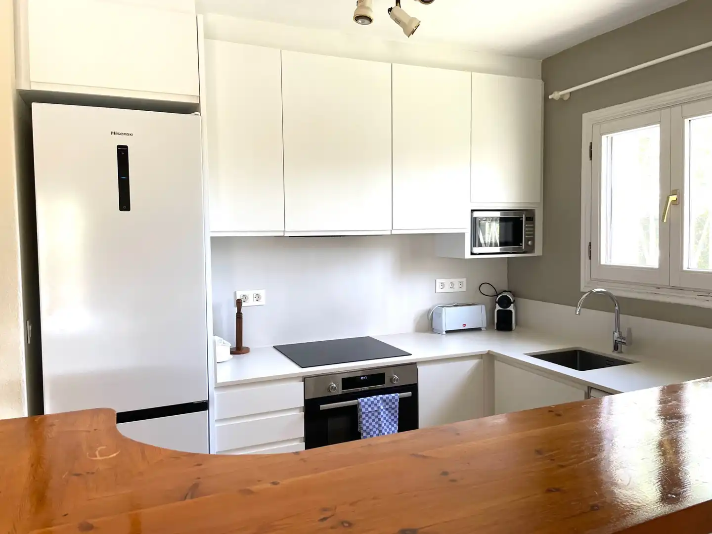 Cocina de Casa o chalet de alquiler en Oliva con Aire acondicionado, Calefacción y Jardín privado