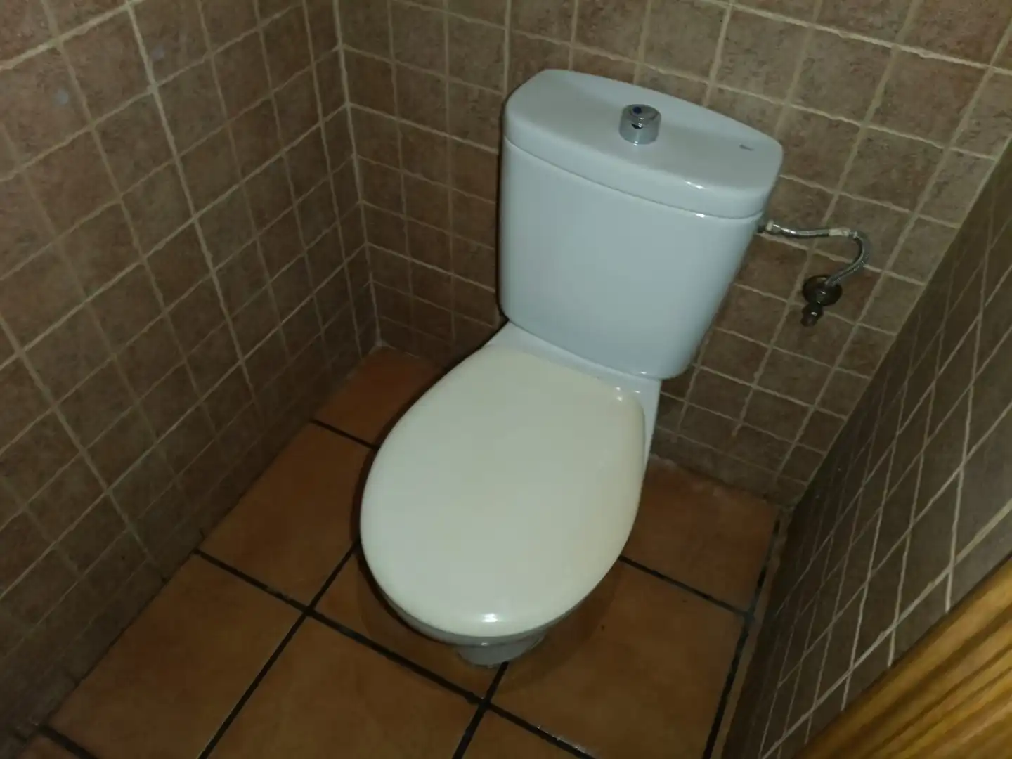 Badezimmer von Geschaftsraum zur Miete in Humanes de Madrid