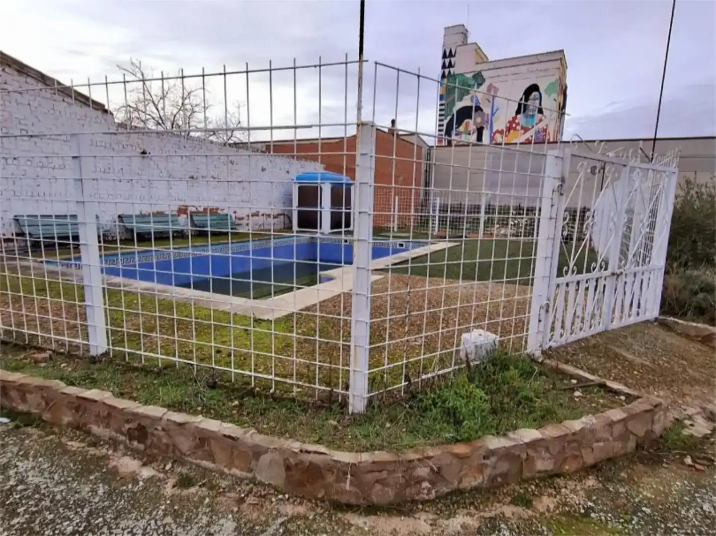 Piscina de Casa o xalet en venda en Calzada de Calatrava amb Piscina i Balcó
