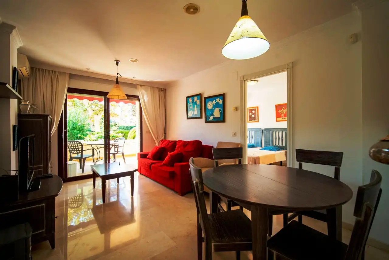 Sala d'estar de Apartament en venda en L'Alfàs del Pi amb Aire condicionat, Calefacció i Piscina