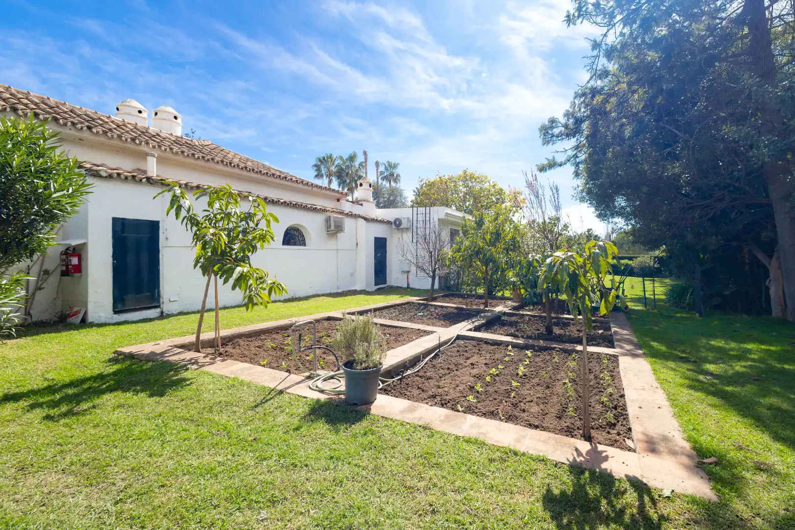 Casa adosada de lloguer a Urbanizacion Marbella Hill Club, Nagüeles Alto