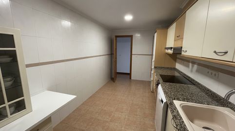 Foto 5 de Piso en venta en Carrer del Pare Vicente Cabanes, Centro - Casco antiguo, Torrent