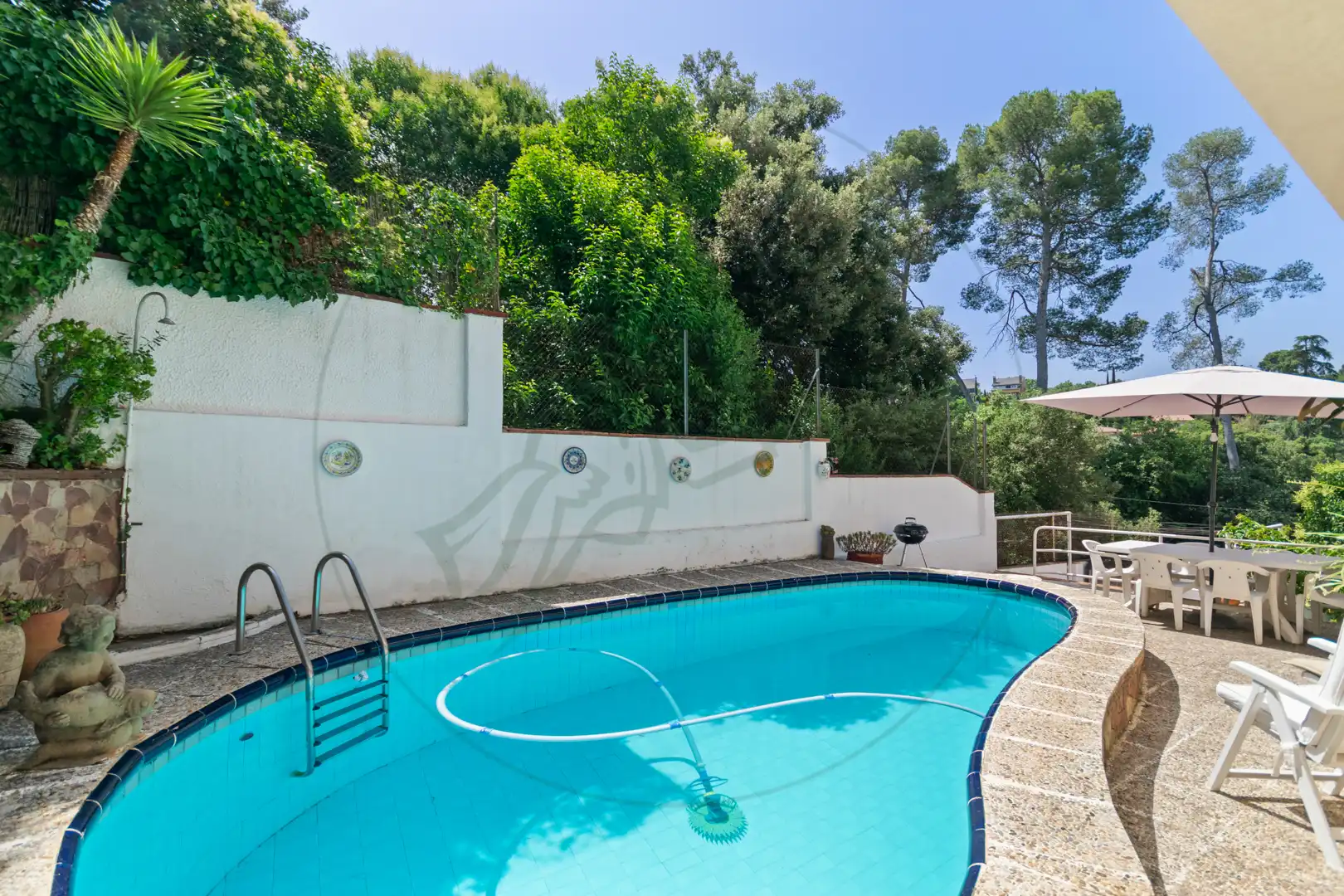 Swimming pool of Houses for sale in Sant Cugat del Vallès  with Heating, Private garden and Parquet flooring