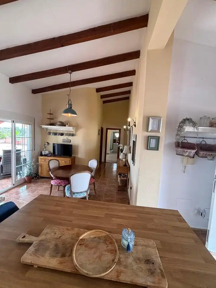 Casa rústica amb piscina en venda a Dolores, imagen 39