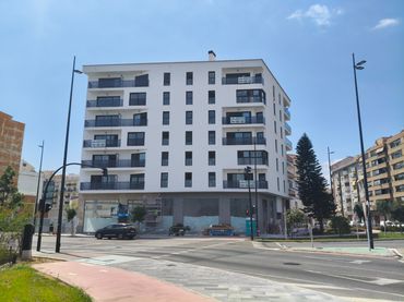 Pis amb balcó en venda a Avinguda de València 59