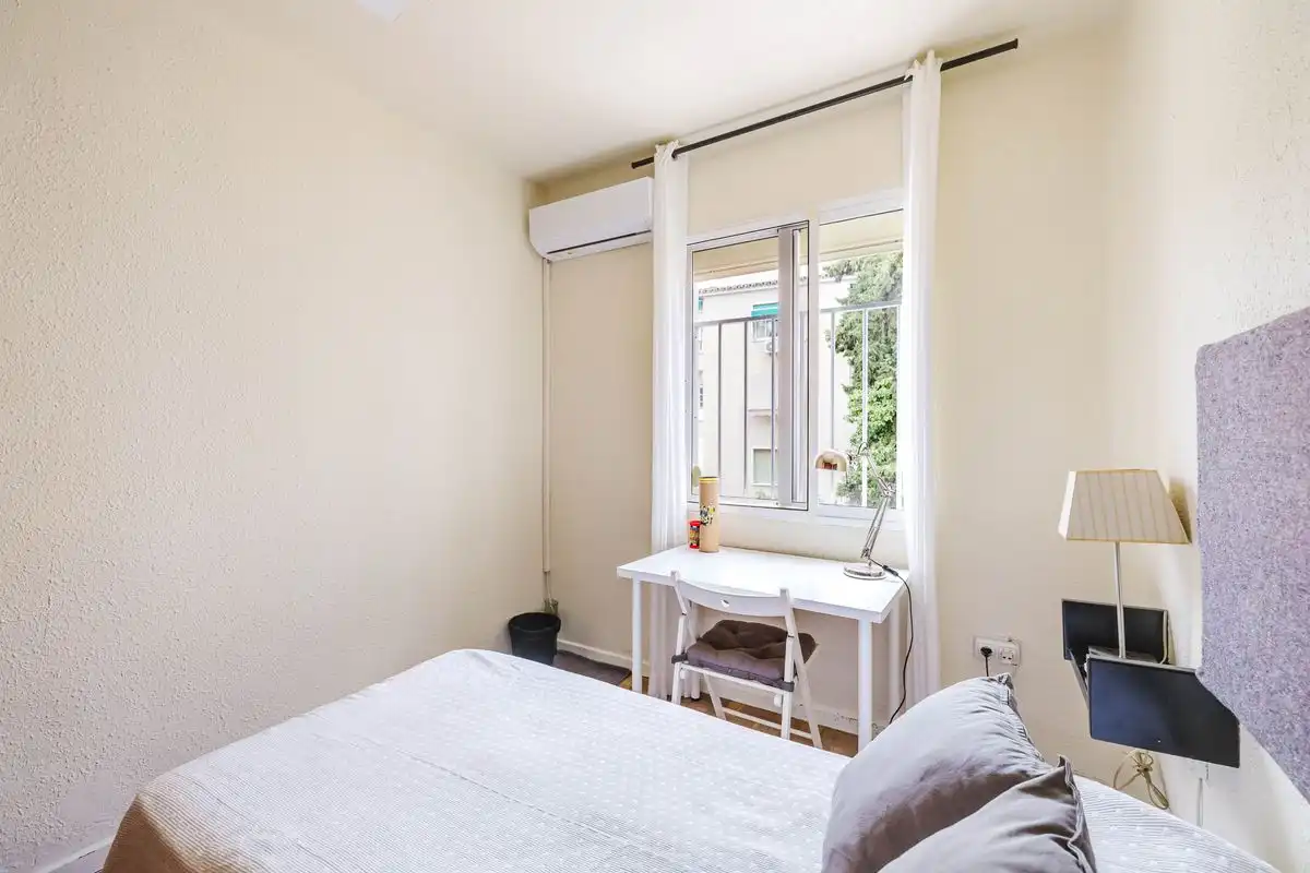 Flat for rent in Calle República Argentina, Limonar