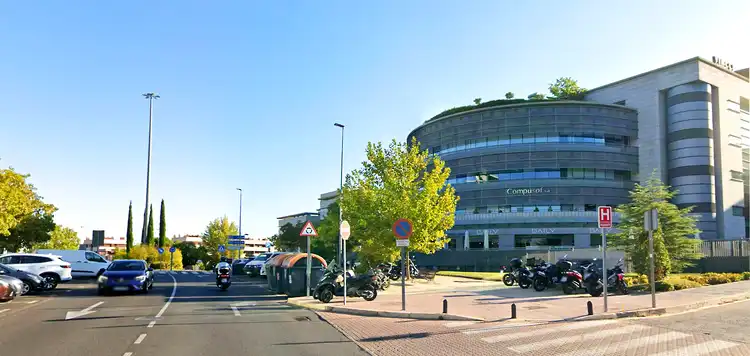 Vista exterior de Oficina de lloguer en La Moraleja