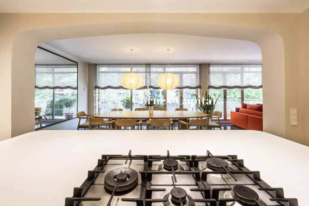 Cocina de Piso en venta en Barcelona con Aire acondicionado, Terraza y Trastero