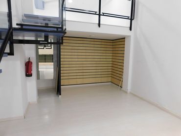 Local comercial en venda a Don Benito