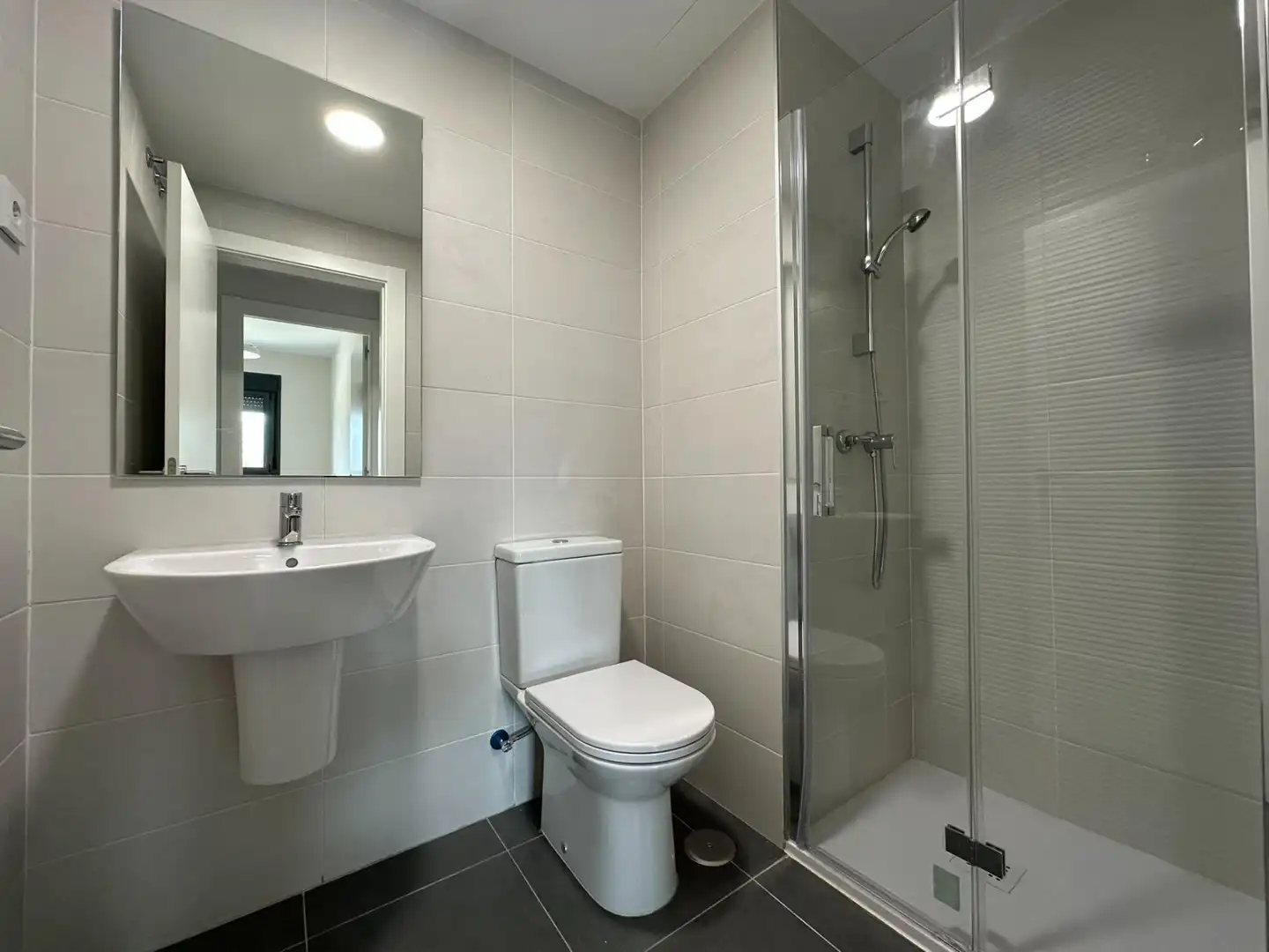 Bathroom of Flat for rent in Mijas  with Air Conditioner, Heating and Private garden