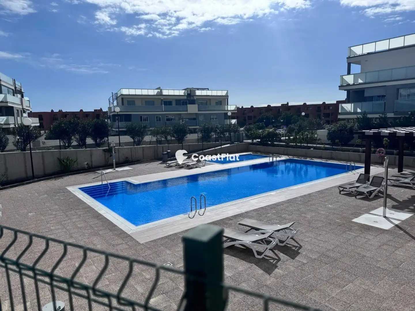 Àtic amb piscina en venda a Pizarro