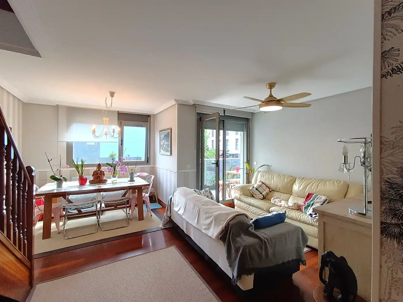 Sala de estar de Ático en venta en Urduliz con Calefacción, Terraza y Trastero