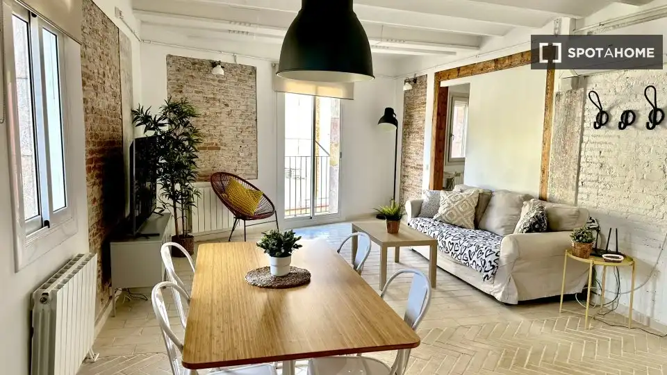 Fotografía del inmueble reportado: 2.600 €/mes — El Raval, Barcelona
