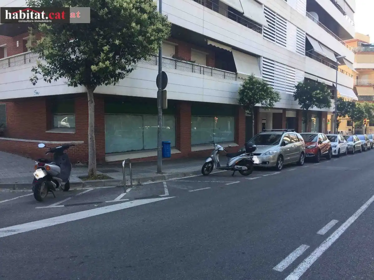 Business premises for sale in Centre Vila, imagen 14