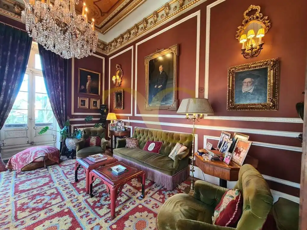 Sala d'estar de Casa o xalet en venda en Gijón  amb Calefacció, Jardí privat i Terrassa