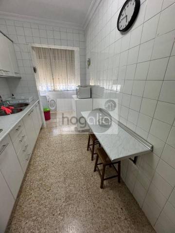 Piso en Alquiler en Parque Alcosa