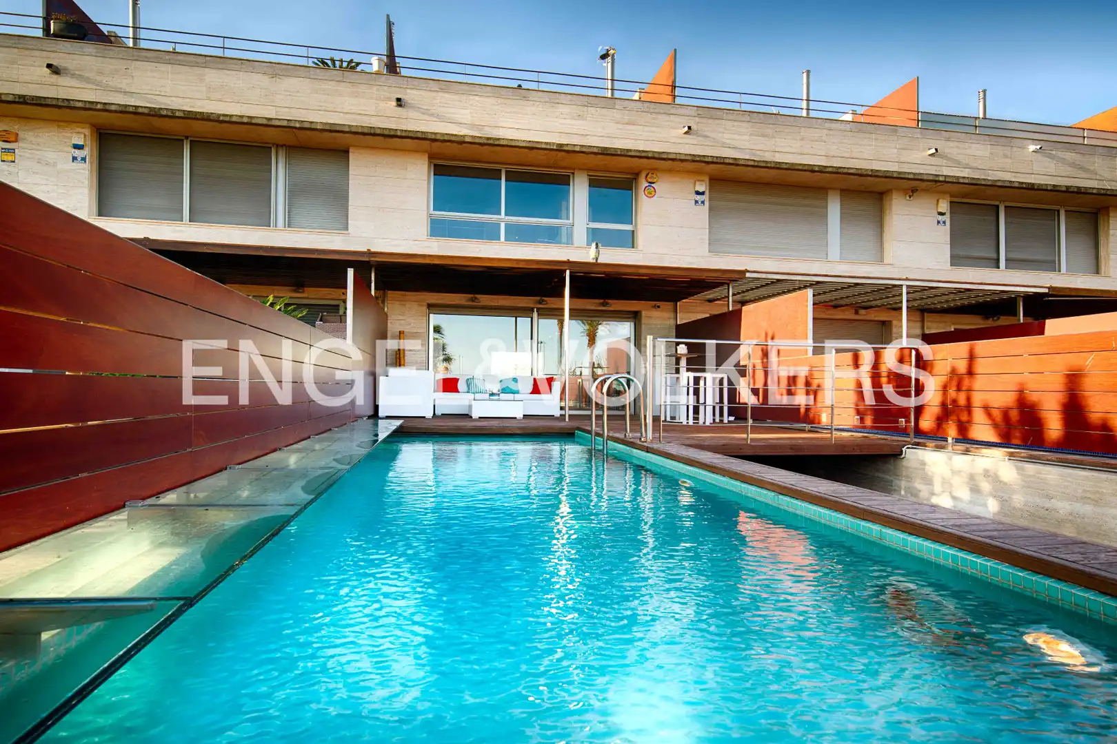 Swimming pool of Detached homes for sale in Empuriabrava  with Air Conditioner, Terrace and Swimming Pool