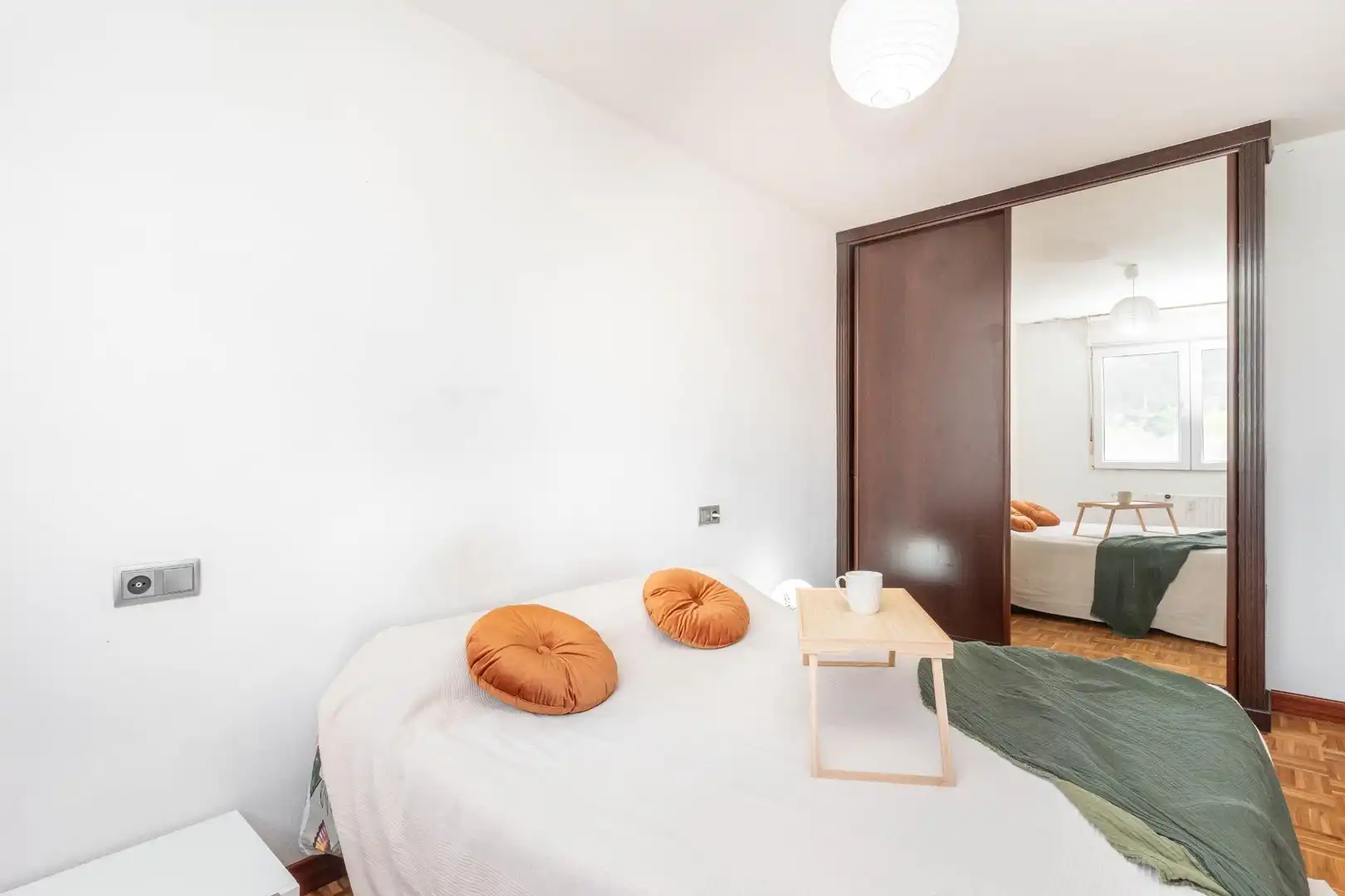 Habitación de Piso en venta en Llanera con Calefacción, Trastero y Amueblado