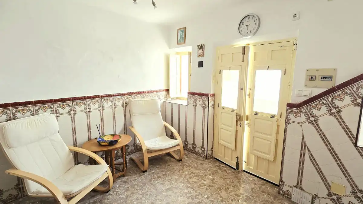 Casa adosada en venta en Benamargosa con Aire acondicionado, Horno y Balcón