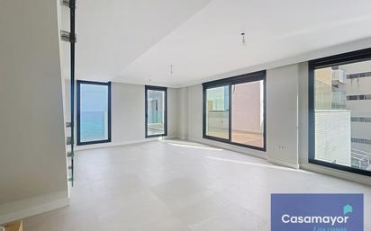 Wohnzimmer von Dachboden zum verkauf in El Campello mit Klimaanlage, Terrasse und Abstellraum