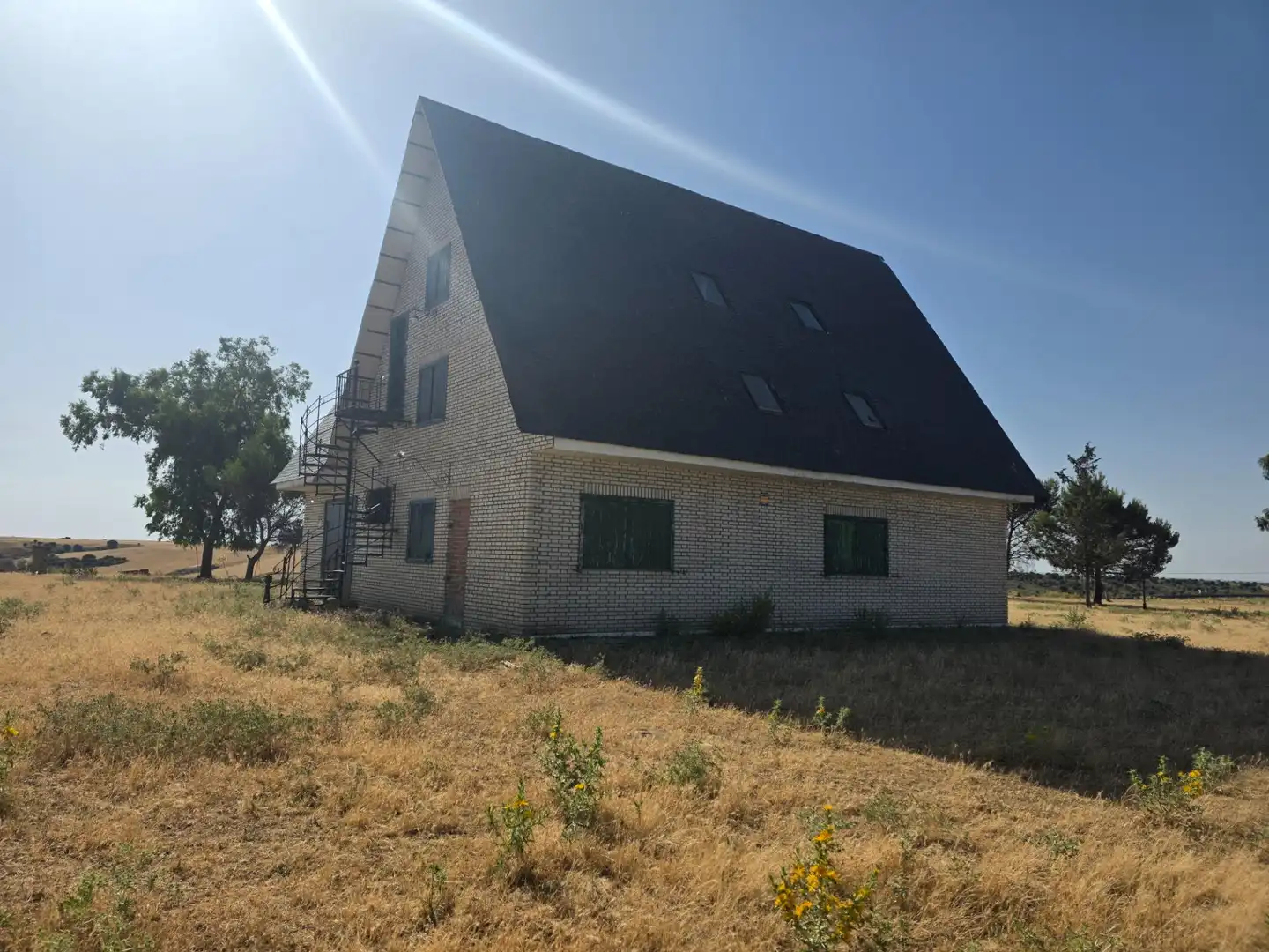 Exterior view of Houses for sale in Valdenuño Fernández