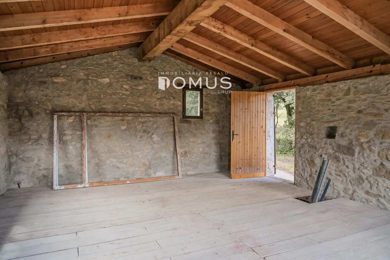 Finca rústica en venta en Santa Pau con Calefacción, Parquet y Piscina
