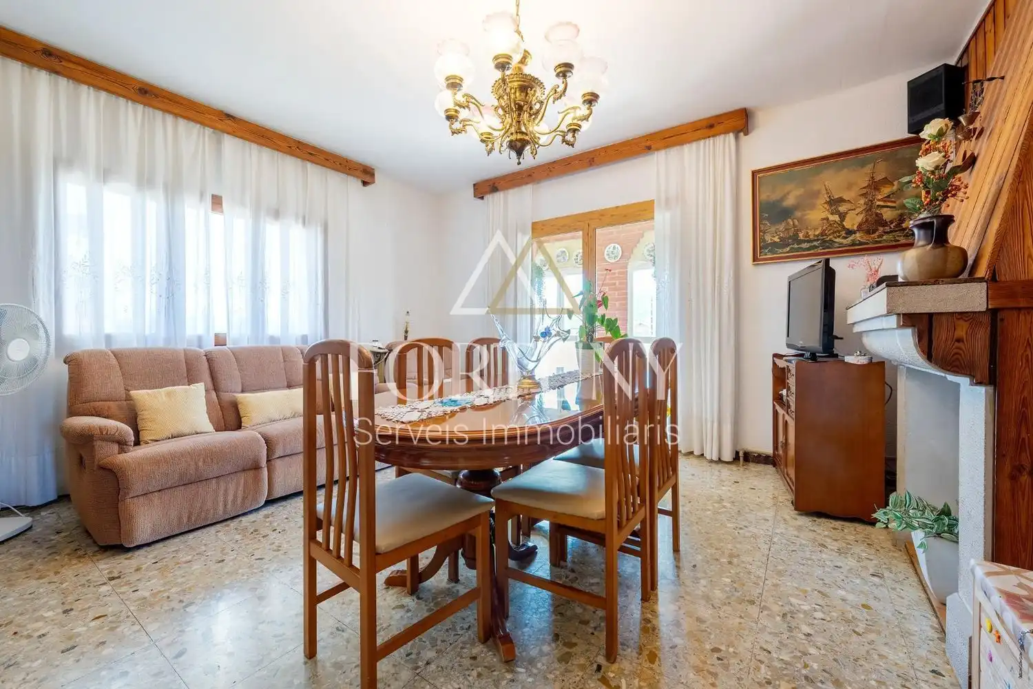 Comedor de Casa o chalet en venta en L'Espluga de Francolí con Piscina