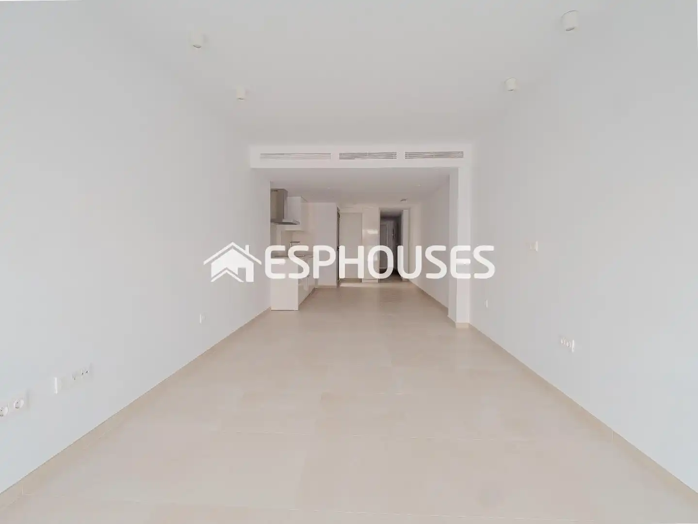 Piso en venta en Alicante / Alacant con Trastero, Balcón y Piscina comunitaria