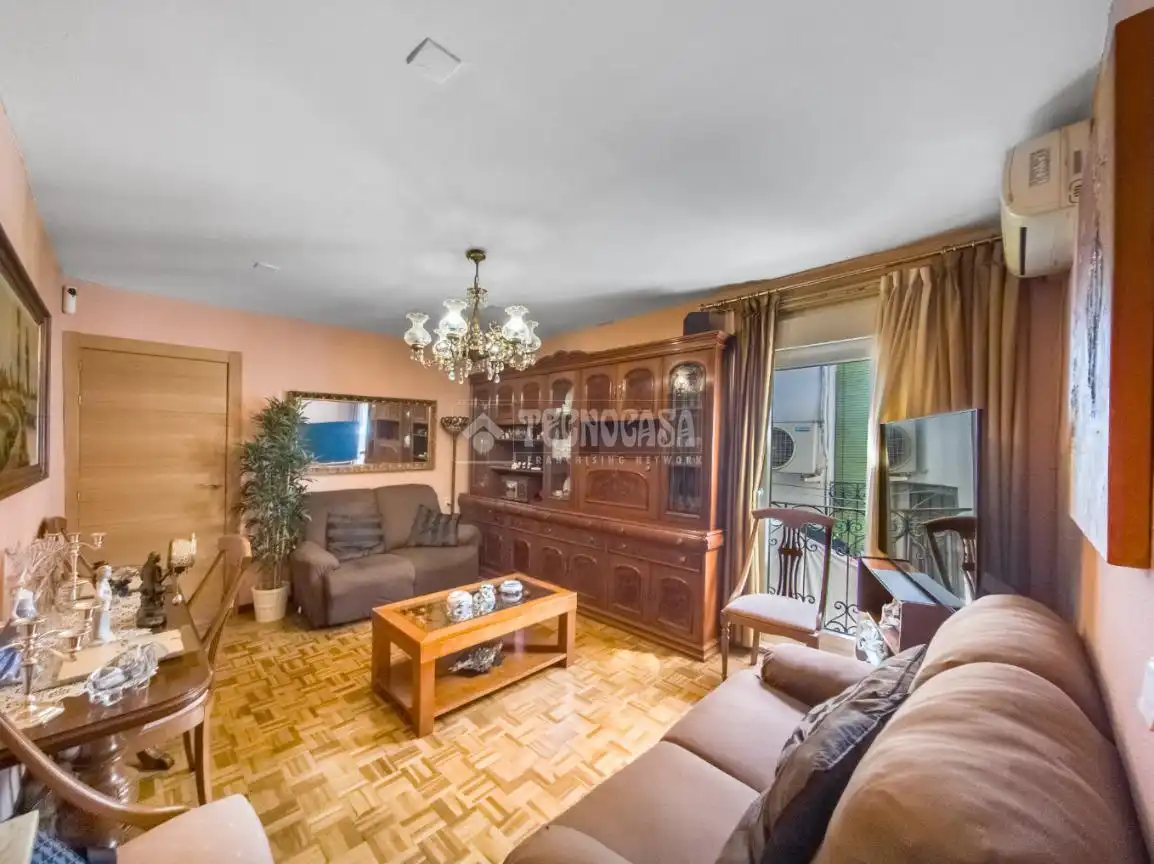 Sala de estar de Piso en venta en  Madrid Capital con Aire acondicionado, Calefacción y Balcón