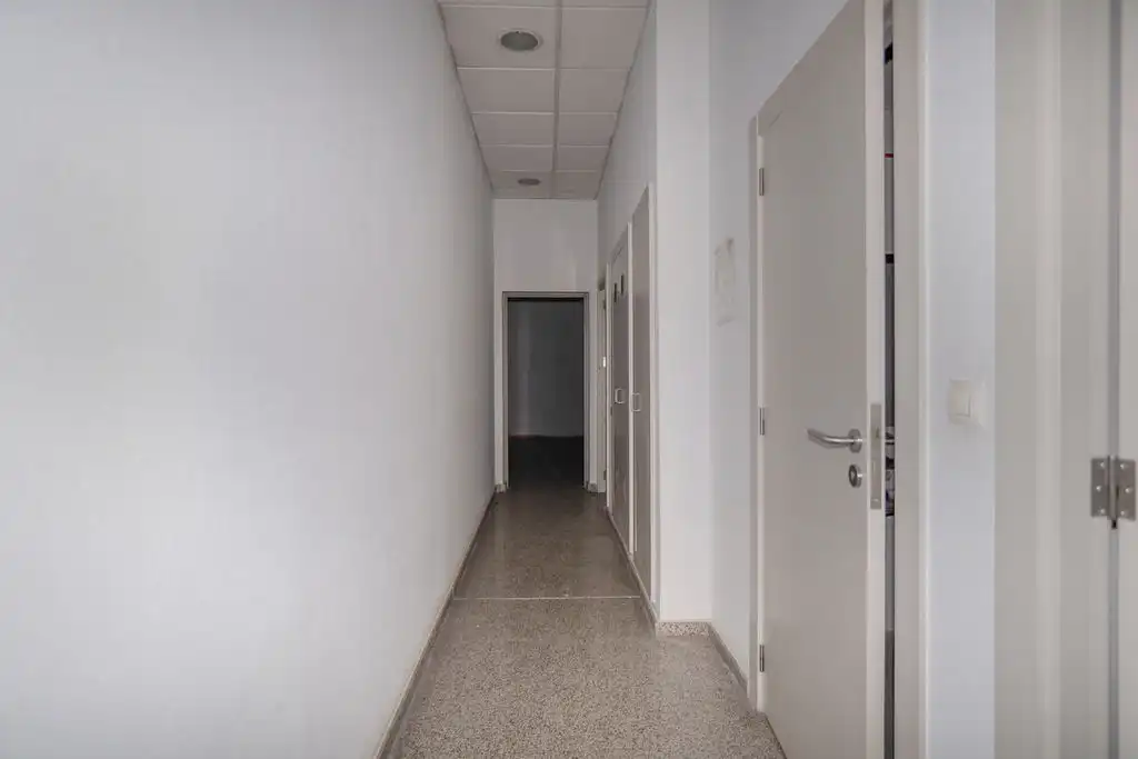 Local comercial de lloguer a C/ Jerónimo Santa Fe, imagen 16