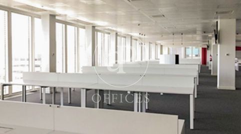 Foto 4 de Oficina de alquiler en San Juan Bautista, Madrid Capital