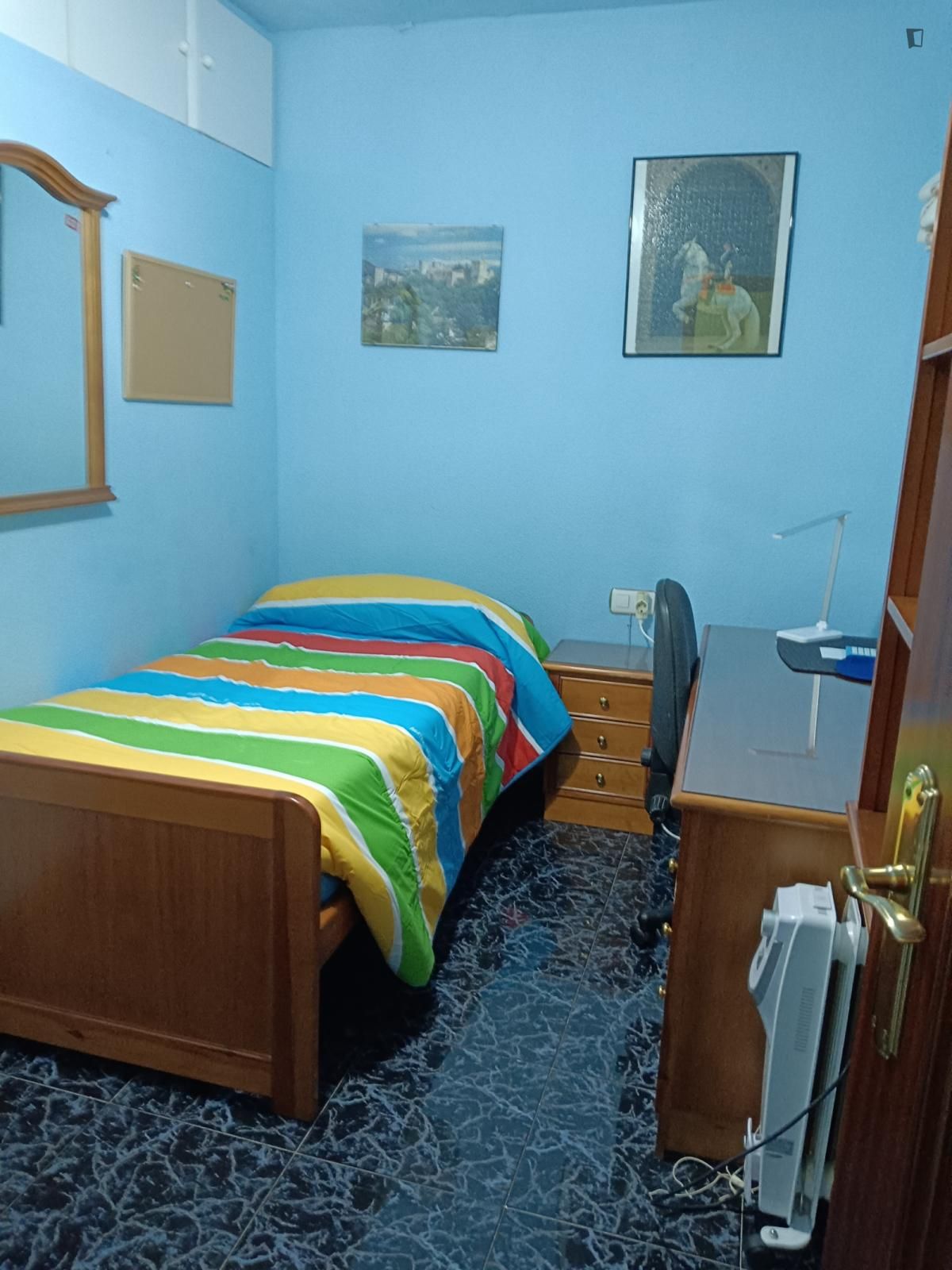 House or chalet to share in Barrio de Zaidín