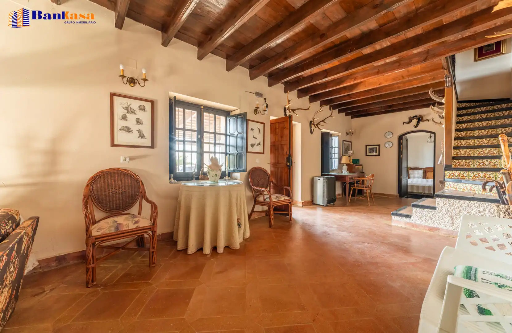 Casa o xalet en venda en Cortes de la Frontera amb Calefacció, Jardí privat i Moblat
