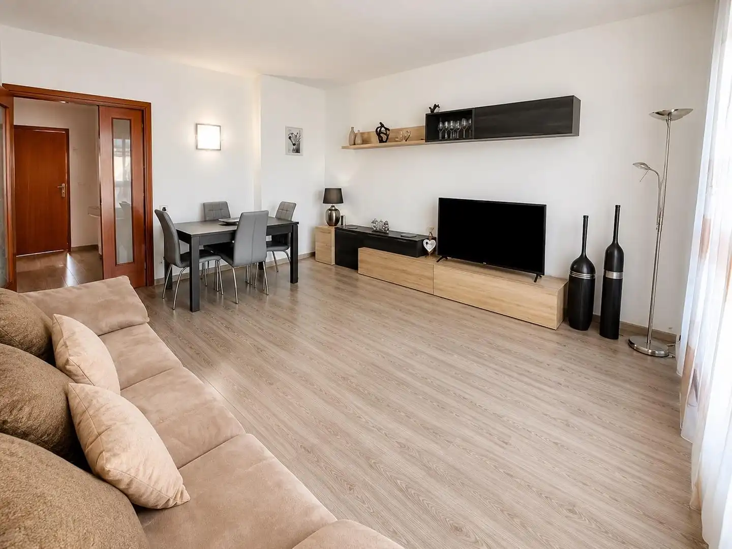 Sala de estar de Piso en venta en Barcelona con Parquet