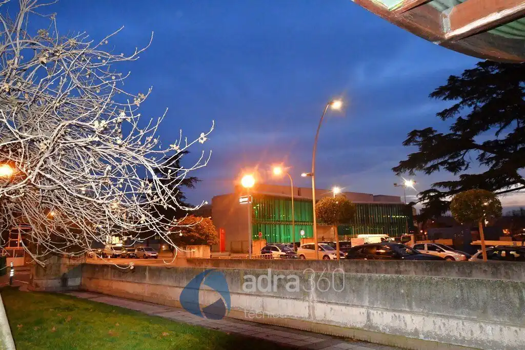 Exterior view of Garage for sale in  Logroño