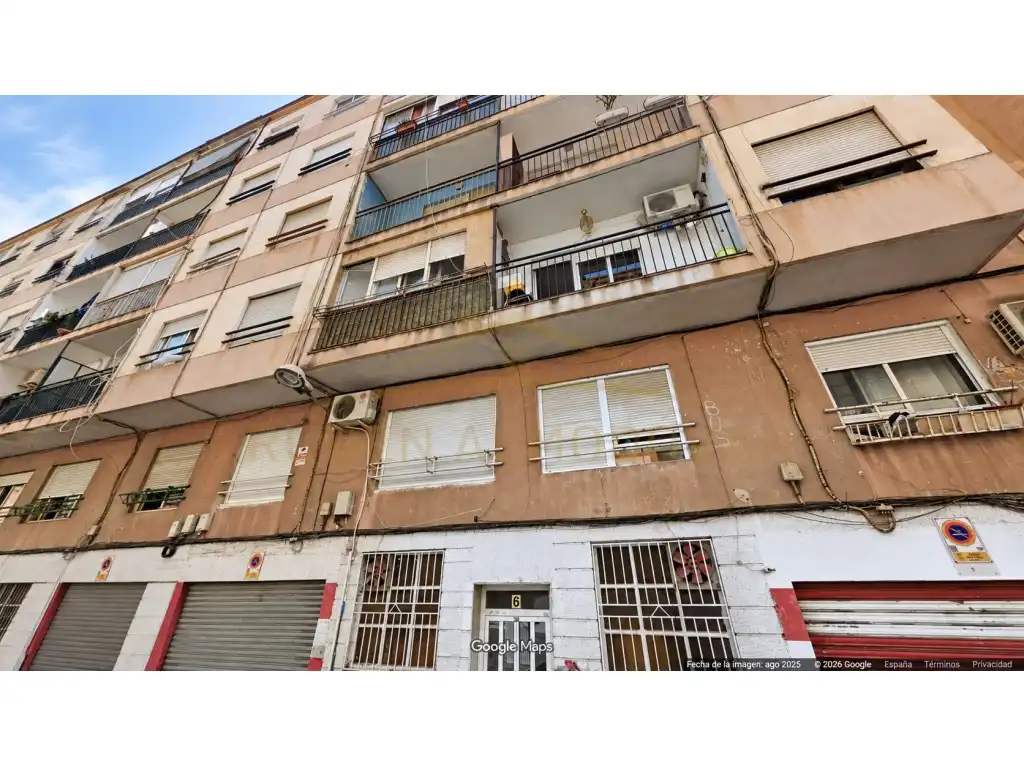 Flat for sale in Calle San Joaquin 6