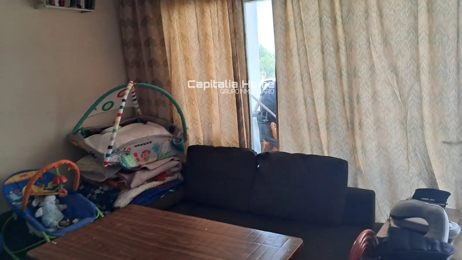Wohnzimmer von Wohnung zum Verkauf in Sant Josep de sa Talaia mit Klimaanlage, Heizung und Schwimmbad